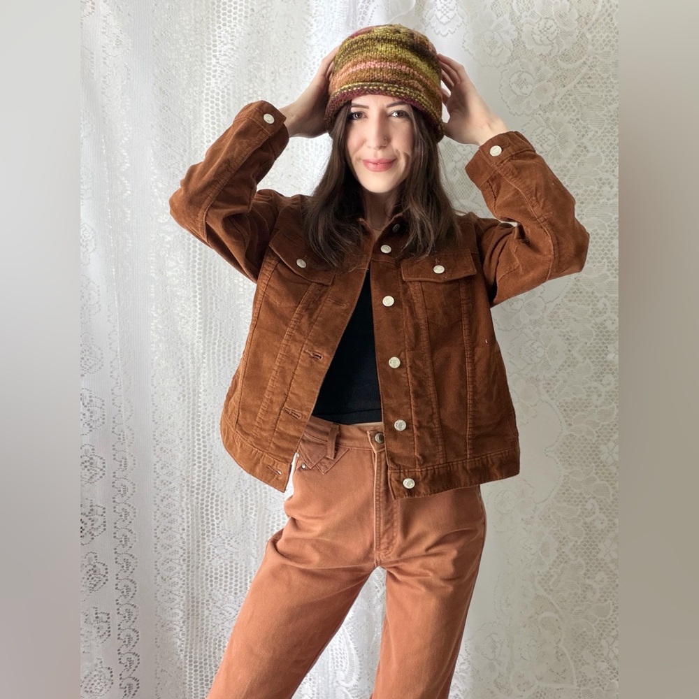 Vintage Y2K Gap Brown Corduroy Trucker Jacket Classic Cropped Layering - Picture 2 of 10